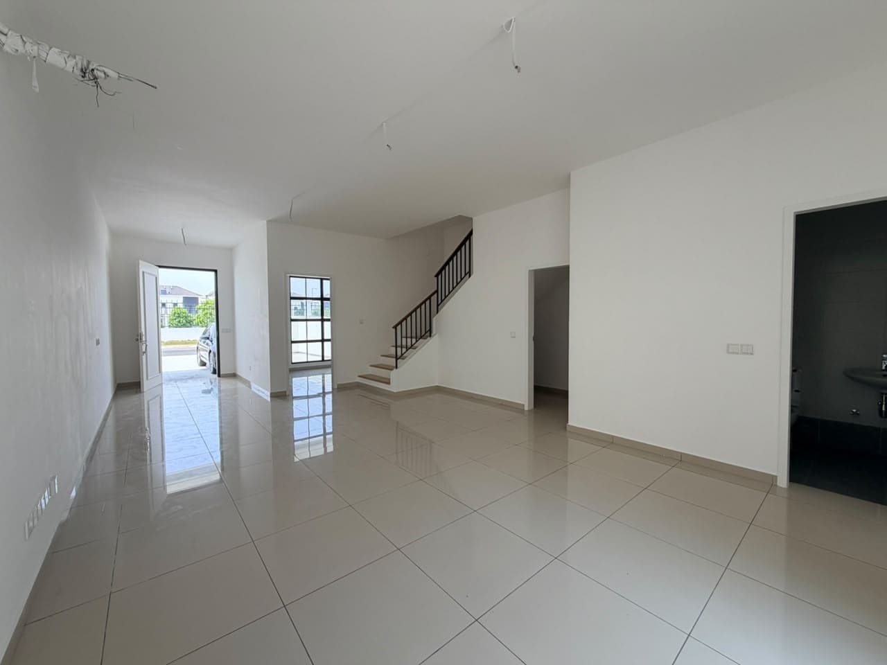The Communce Eco Botanic 3 — Terrace House in Eco Botanic