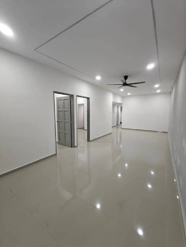 Single Storey Terrace Taman Johor — Terraced House in johor bahru