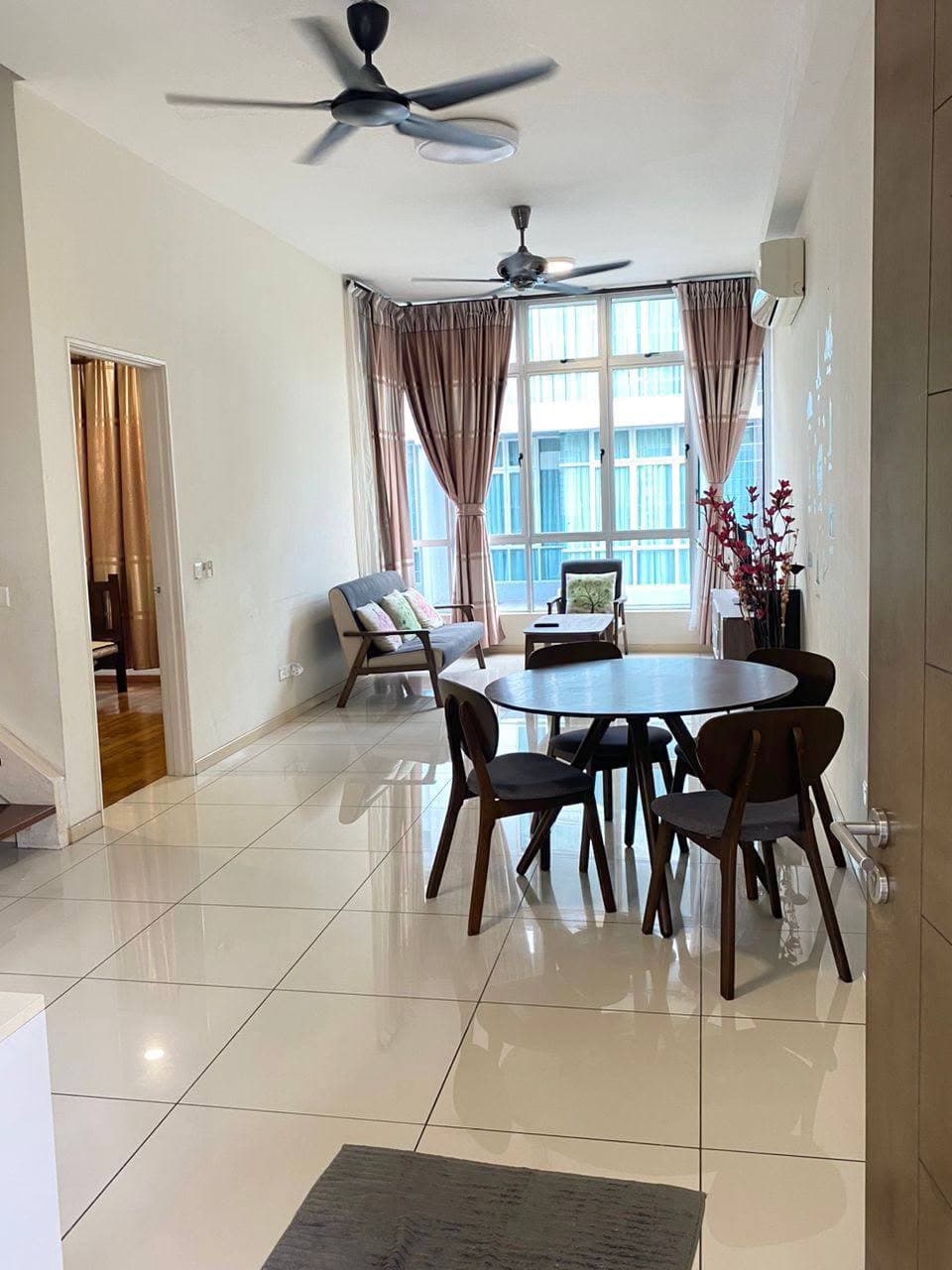The Seed Sutera TownHouse Upper Floor — Apartment in Skudai