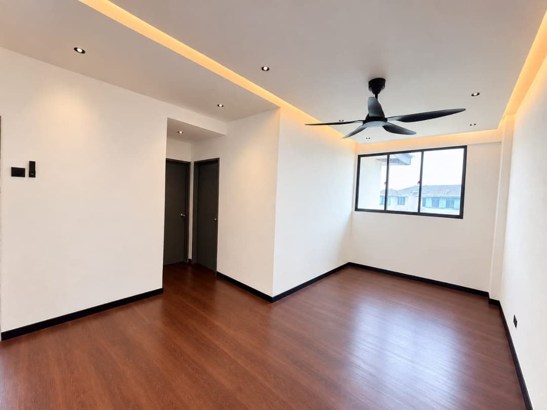 Taman Tan Sri Yaacob FLAT CONER UNIT — Apartment in Skudai