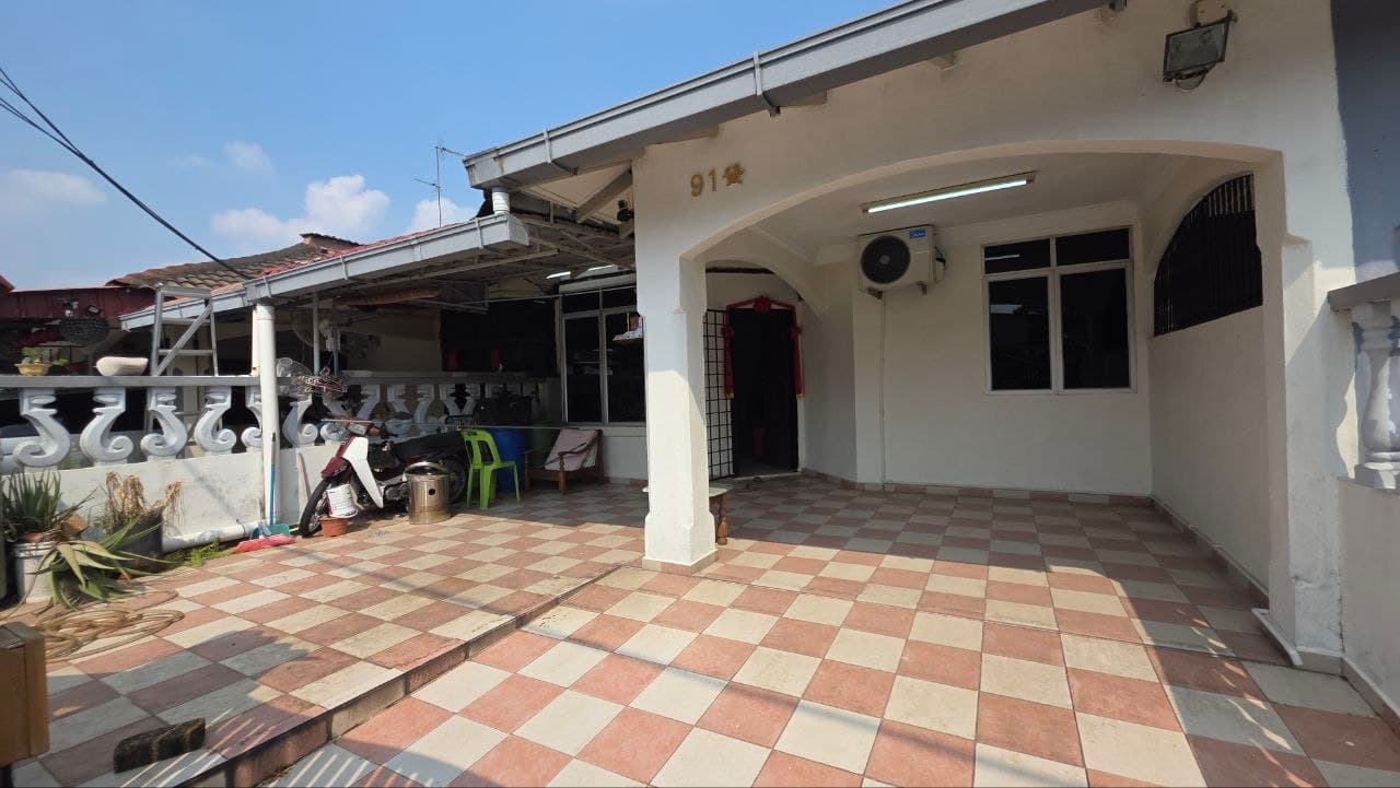 Tun Aminah Single Storey — Terraced House in Skudai